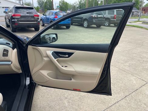 Used 2015 Nissan Altima 2.5 S w/ Power Driver Seat Package image 14