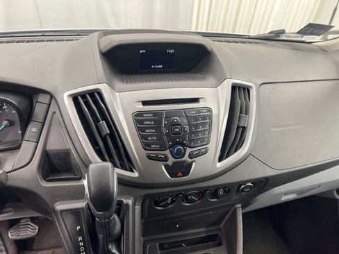 Used 2017 Ford Transit 350 XLT image 20