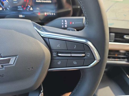 New 2026 Chevrolet Equinox ACTIV w/ Convenience Package III image 25