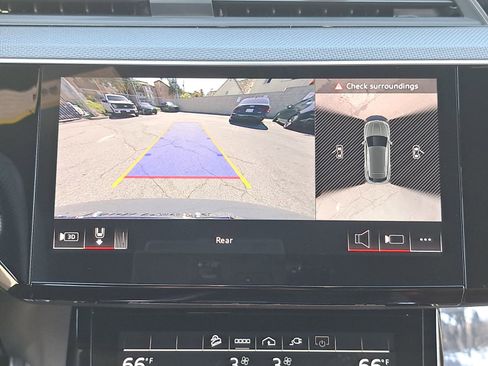 Used 2024 Audi SQ8 e-tron Premium Plus w/ Black Optic Package image 26