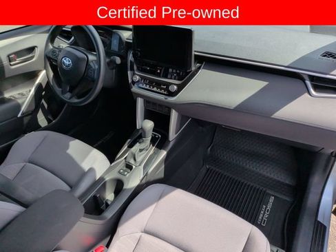 Used 2025 Toyota Corolla Cross AWD Hybrid image 27