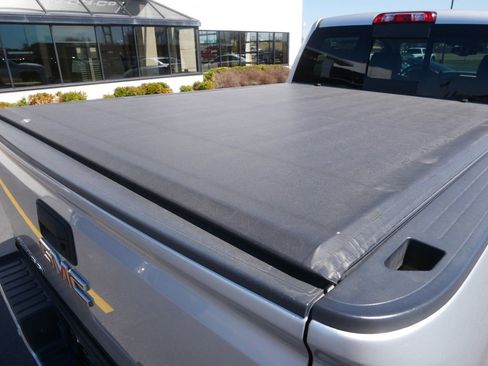 Used 2019 GMC Sierra 2500 Denali w/ Duramax Plus Package AWD/4WD image 9
