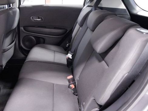 Certified 2022 Honda HR-V LX image 18