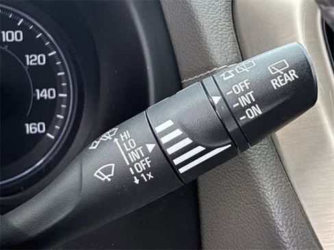 Used 2018 GMC Terrain Denali w/ Advanced Safety Package image 28