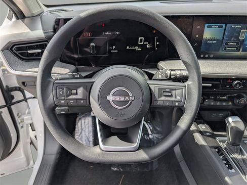 New 2026 Nissan Kicks SV image 20