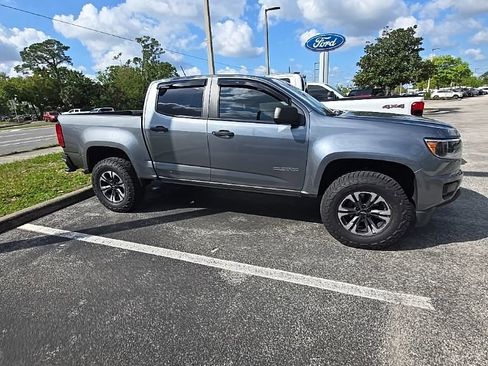 Used 2020 Chevrolet Colorado W/T image 1