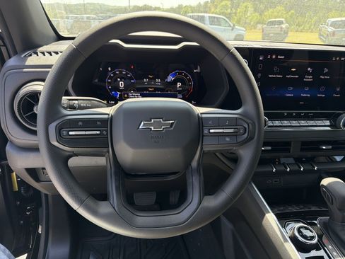 New 2026 Chevrolet Colorado Trail Boss AWD/4WD image 24