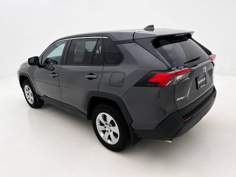 Used 2023 Toyota RAV4 LE AWD/4WD image 9