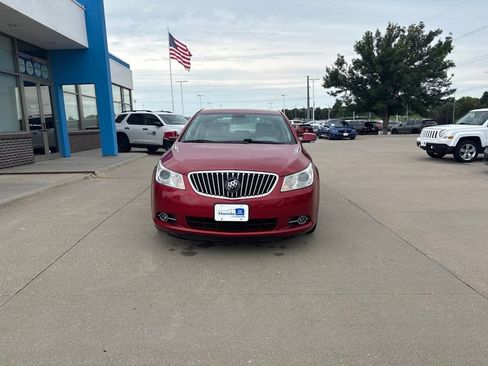 Used 2013 Buick LaCrosse Leather w/ Driver Confidence Package FWD image 2