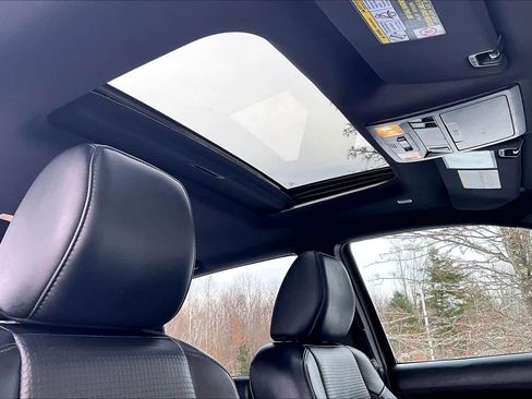 Certified 2019 Toyota Tacoma Limited image 13