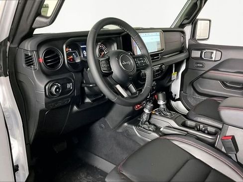New 2026 Jeep Wrangler Unlimited Rubicon AWD/4WD image 8