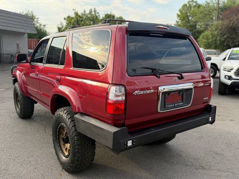 Used 2002 Toyota 4Runner SR5 w/ Leather Trim Pkg AWD/4WD image 23