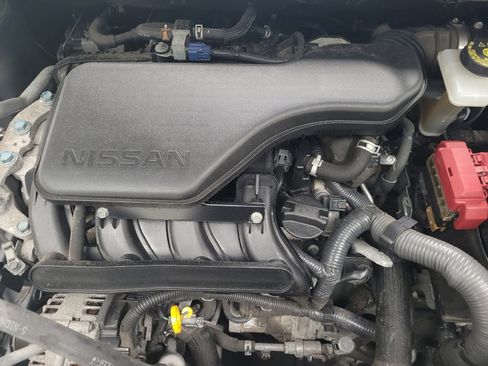 Used 2019 Nissan Rogue Sport SL AWD/4WD image 30