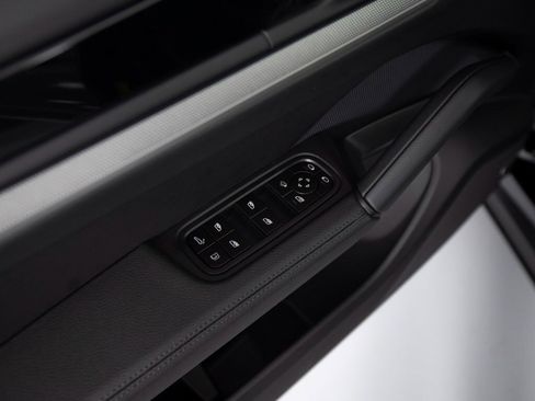 New 2026 Porsche Cayenne E-Hybrid Coupe image 14