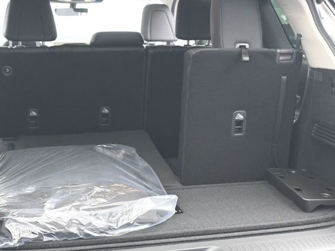 New 2026 INFINITI QX60 Luxe w/ Cargo Package image 22