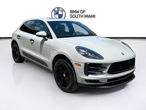 Used 2021 Porsche Macan S AWD/4WD image 1
