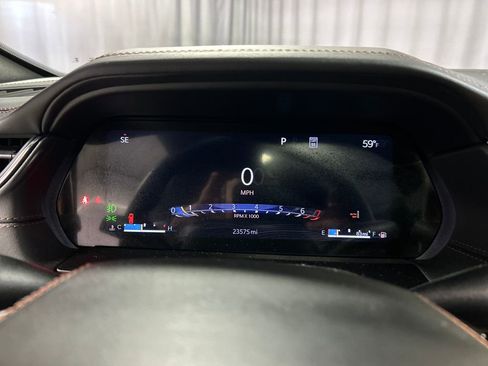 Used 2024 Jeep Grand Cherokee L Summit w/ Luxury Tech Group V image 16