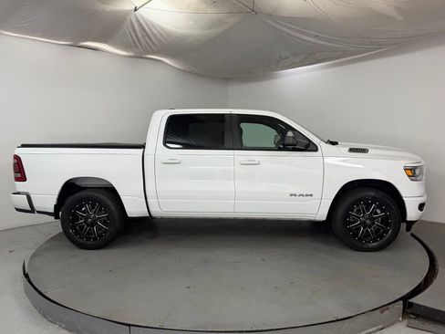 Used 2019 RAM 1500 Big Horn AWD/4WD image 5