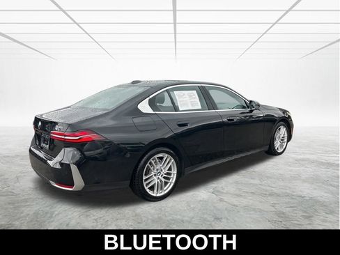 Used 2025 BMW 530i RWD image 5