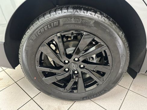 Certified 2024 Chevrolet Equinox LS w/ LS Convenience Package image 14