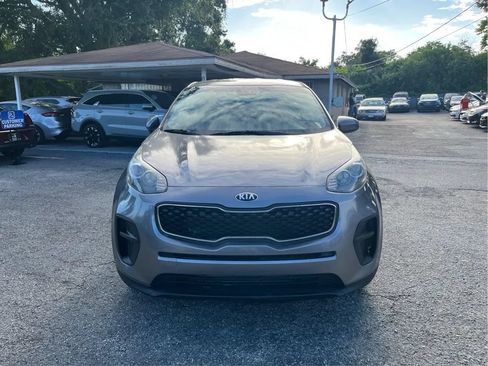 Used 2019 Kia Sportage LX FWD image 2