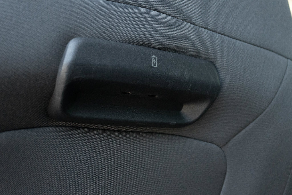 Used 2025 Ford Expedition Active RWD image 25
