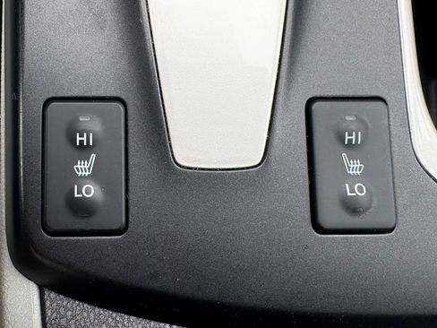 Used 2017 Acura RDX AWD w/ Technology Package image 35