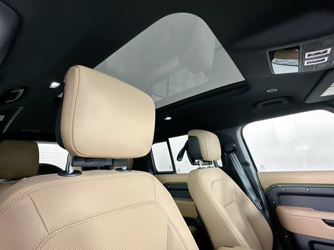 New 2026 Land Rover Defender 110 X-Dynamic SE AWD/4WD image 20