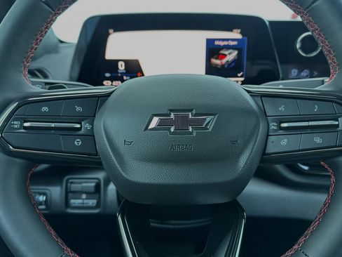 New 2024 Chevrolet Silverado EV RST image 18