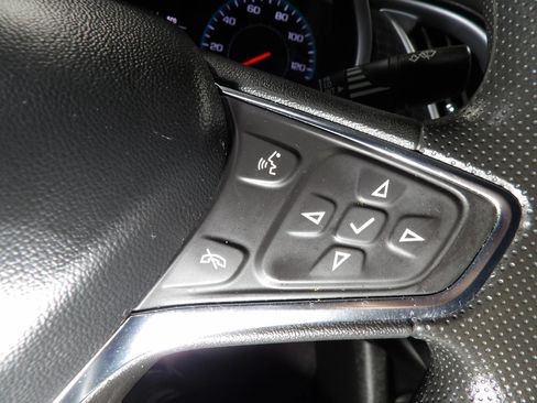 Used 2023 Chevrolet Malibu LT FWD image 16