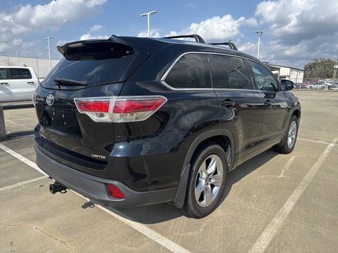 Used 2016 Toyota Highlander Limited Platinum image 6