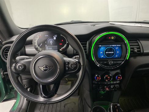 Used 2021 MINI Cooper Convertible w/ 6.5" Touchscreen Package image 31