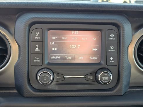 Used 2020 Jeep Wrangler Sport image 20