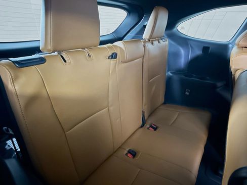 New 2026 Toyota Highlander Platinum AWD/4WD image 31