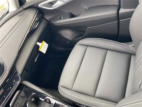 New 2026 Buick Envision Avenir image 30