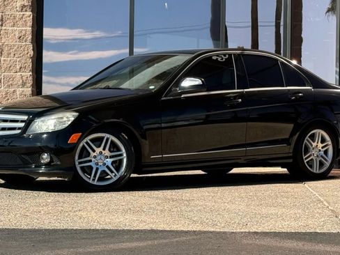 Used 2009 Mercedes-Benz C 350 Sport image 3