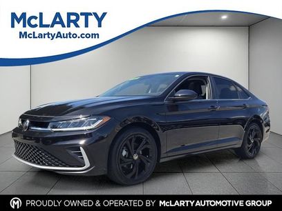 Certified 2025 Volkswagen Jetta SE