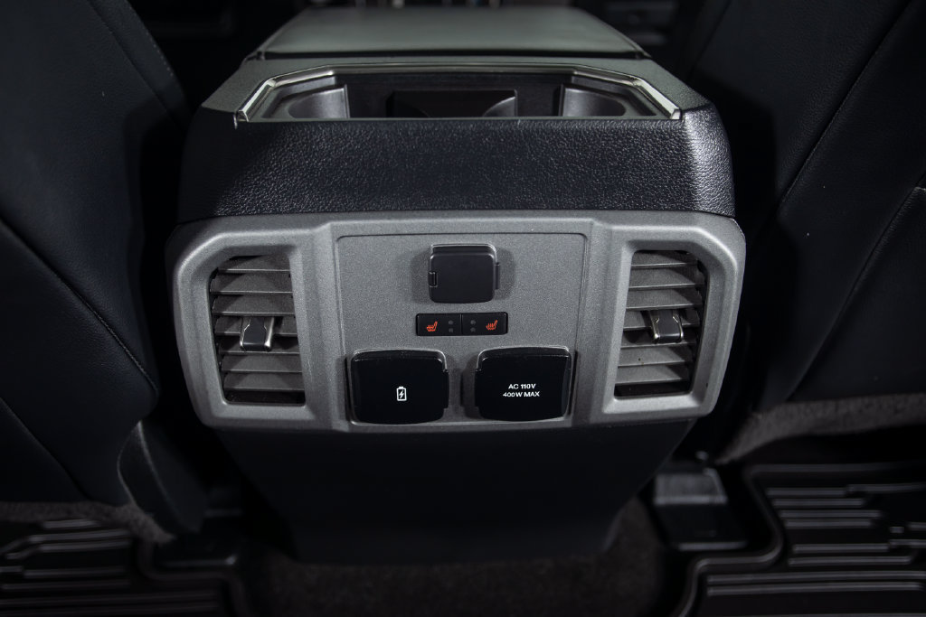 Used 2018 Ford F150 Raptor w/ Equipment Group 802A Luxury AWD/4WD image 27