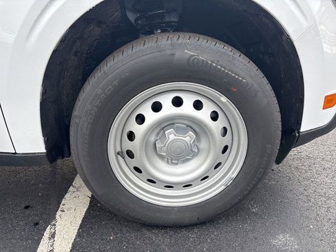 New 2025 Ford Maverick XL w/ Equipment Group 101A image 12