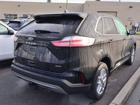 Used 2023 Ford Edge SEL w/ Convenience Package AWD/4WD image 4