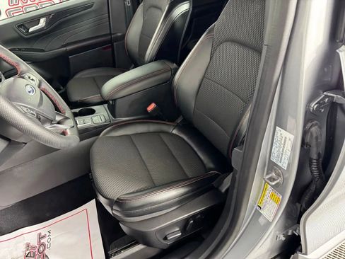 Used 2023 Ford Escape ST-Line image 26