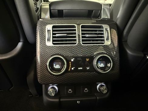 Used 2022 Land Rover Range Rover SV Autobiography Dynamic AWD/4WD image 34