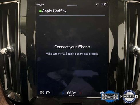 Used 2023 Volvo XC60 B5 Plus image 49