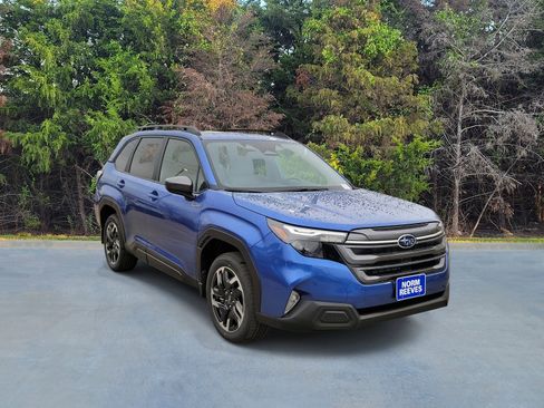 New 2025 Subaru Forester Premium image 15