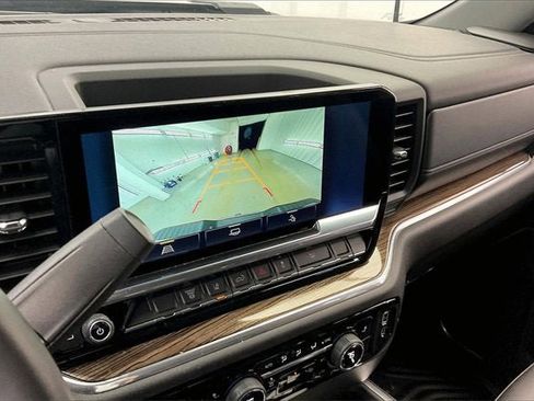 Certified 2025 Chevrolet Silverado 3500 LT image 27