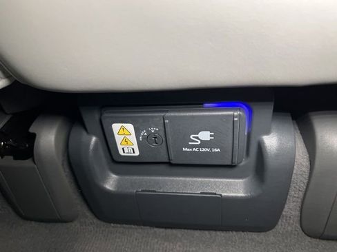 Used 2024 Hyundai Ioniq 5 Limited RWD image 57