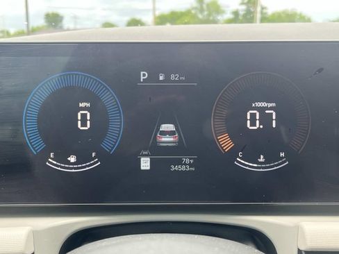 Certified 2025 Hyundai Tucson SEL AWD/4WD image 36