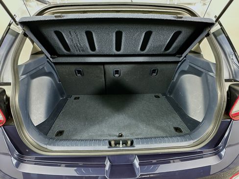 Used 2024 Hyundai Venue Limited image 29