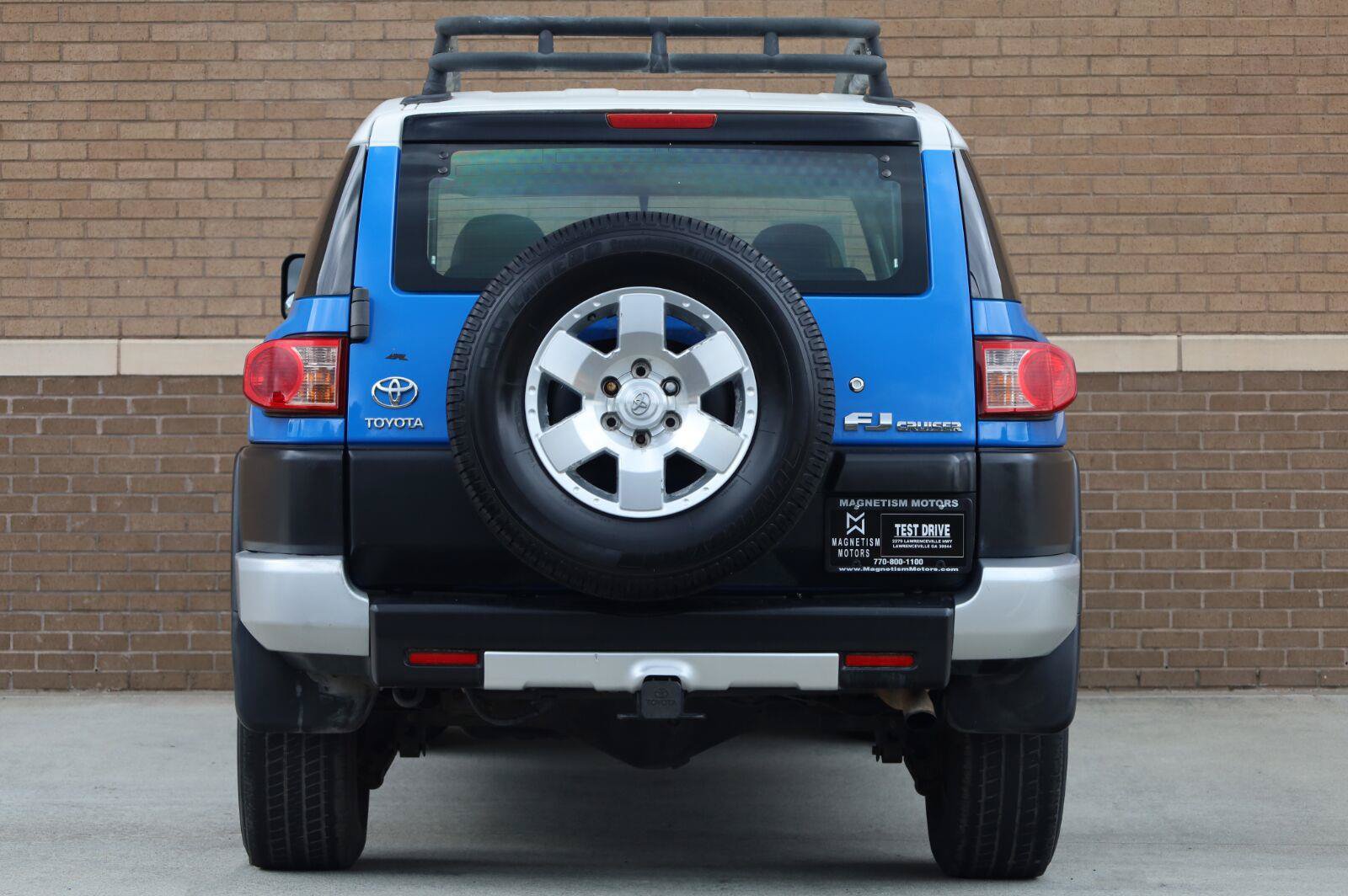 Used 2007 Toyota FJ Cruiser 2WD image 10