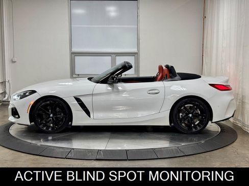 Used 2023 BMW Z4 sDrive30i w/ Premium Package RWD image 6
